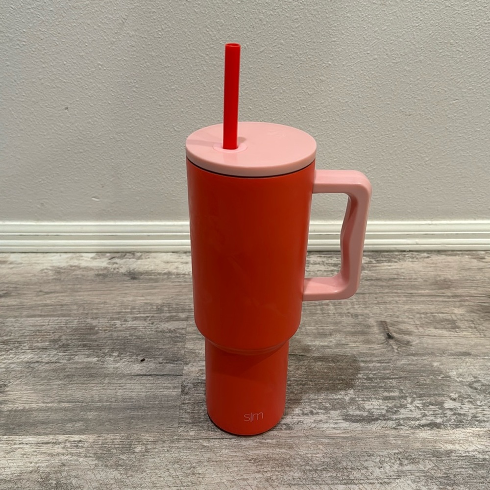 Simple modern 40oz trek tumbler